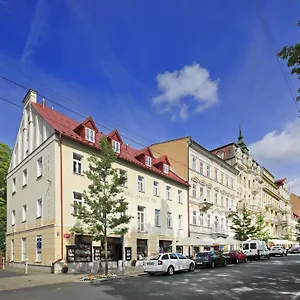 Orea Place Aparthotel